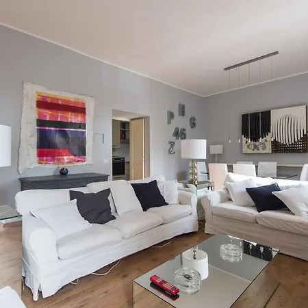 Apartment Auditorium Luxury